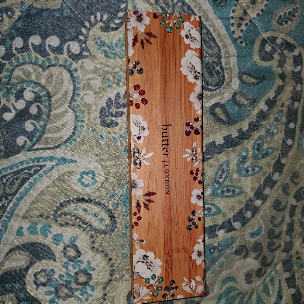 Butter london- natural goddess eyeshadow palette.